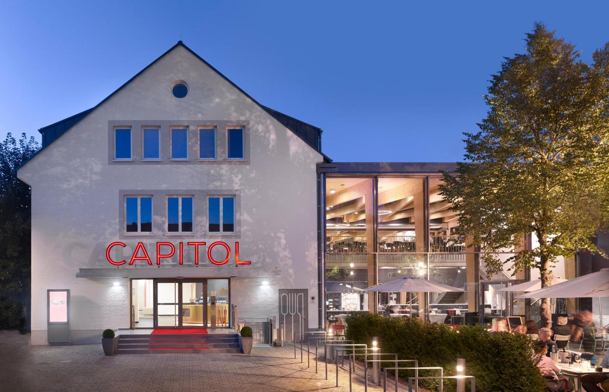 Das Neue Capitol 巴特贝勒堡 外观 照片